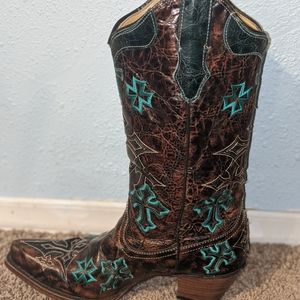 Corral cowboy boots